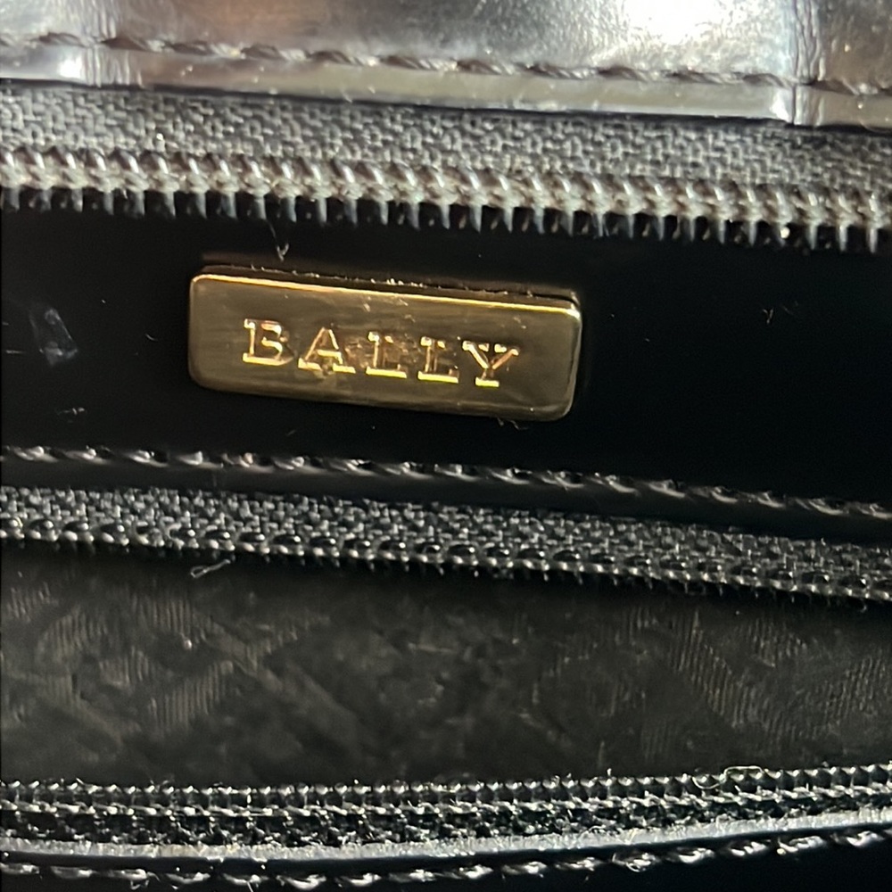 Bally vintage, black leather bag with gold BB logo - Picture 14 of 17